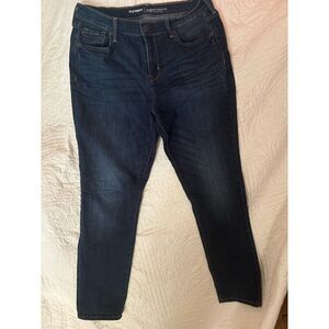 Title: Old Navy Women's Curvy Mid-Rise Skinny Jeans, Size 10 Short, Dark Wash
